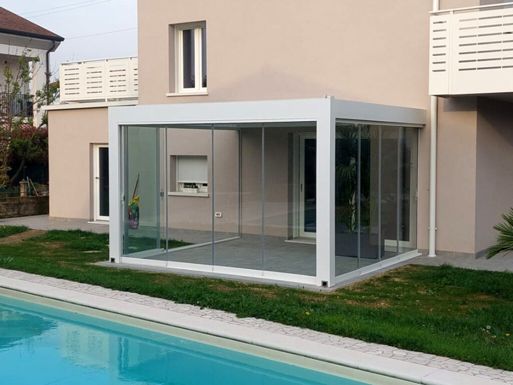 pergola addossata